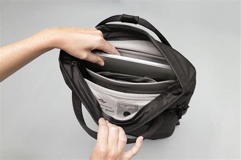 peak design laptop bag.